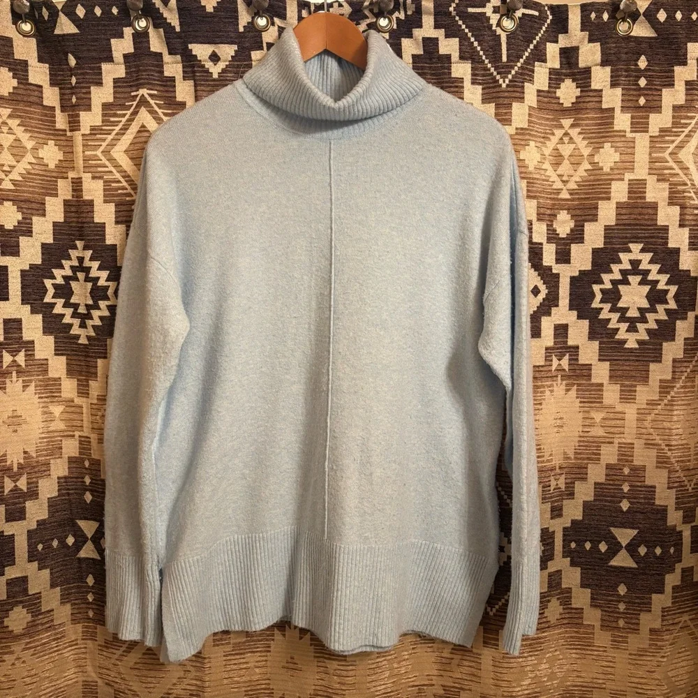 Calvin Klein Light Blue Sweater, Mock / Turtle Neck, Size Medium - Picture 1 of 14